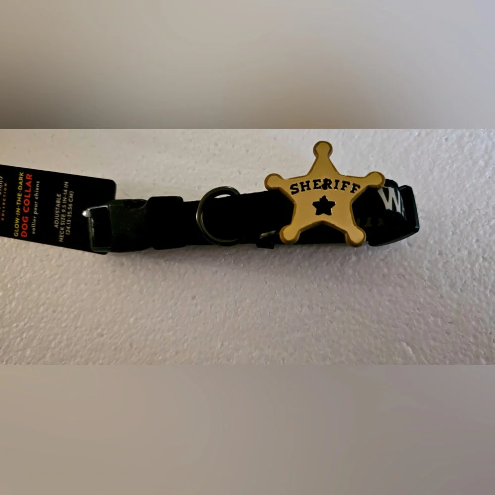 Thrills & Chills Sheriff Glow In The Dark Dog Collar (S)